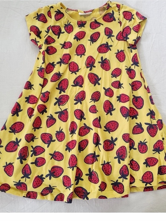 Hanna Andersson Other - Hanna Andersson play all day Yellow Dress with Red Strawberry Print 0274